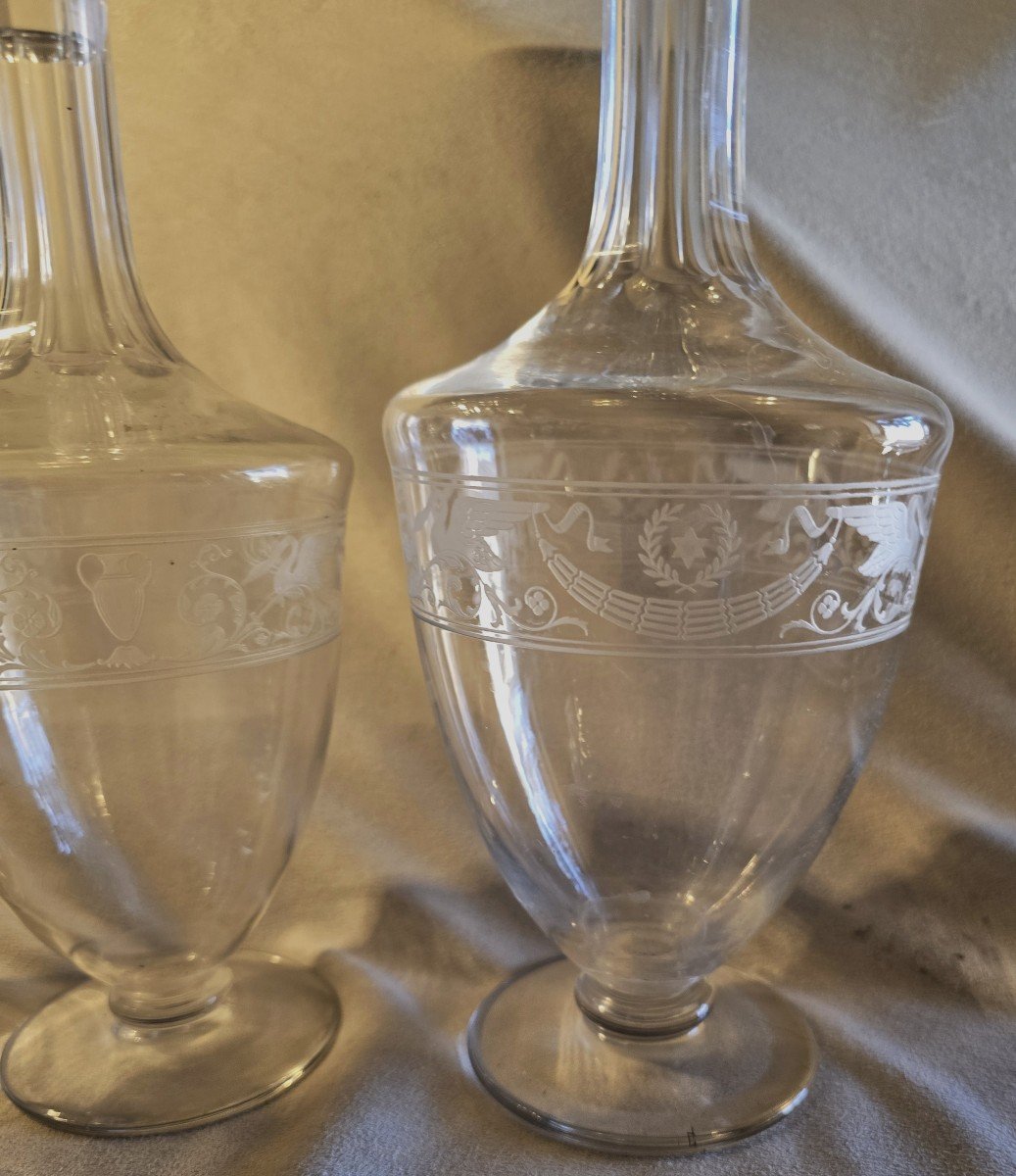 Set di 4 bottiglie decanter antiche in cristallo Baccarat modello Cygne Empire-photo-3