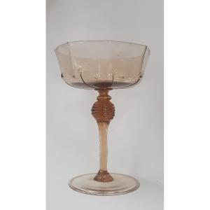 Coppa da champagne antica in vetro soffiato di Murano