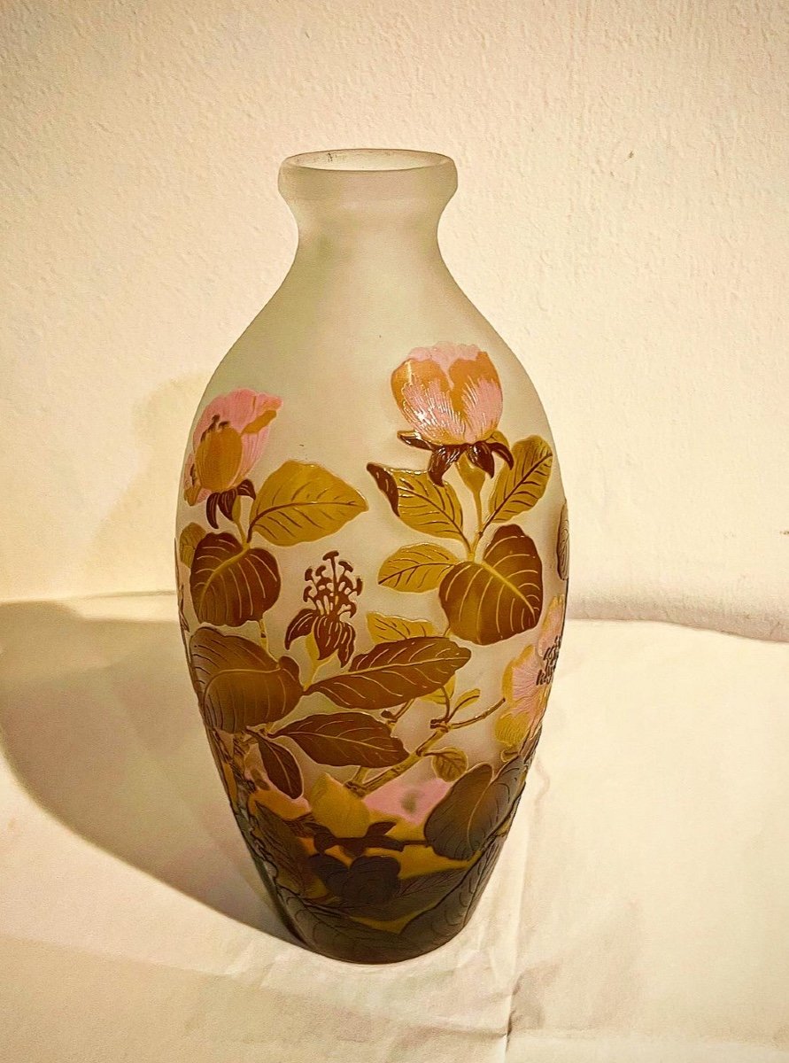 églantines - Vase Art Nouveau Gallé