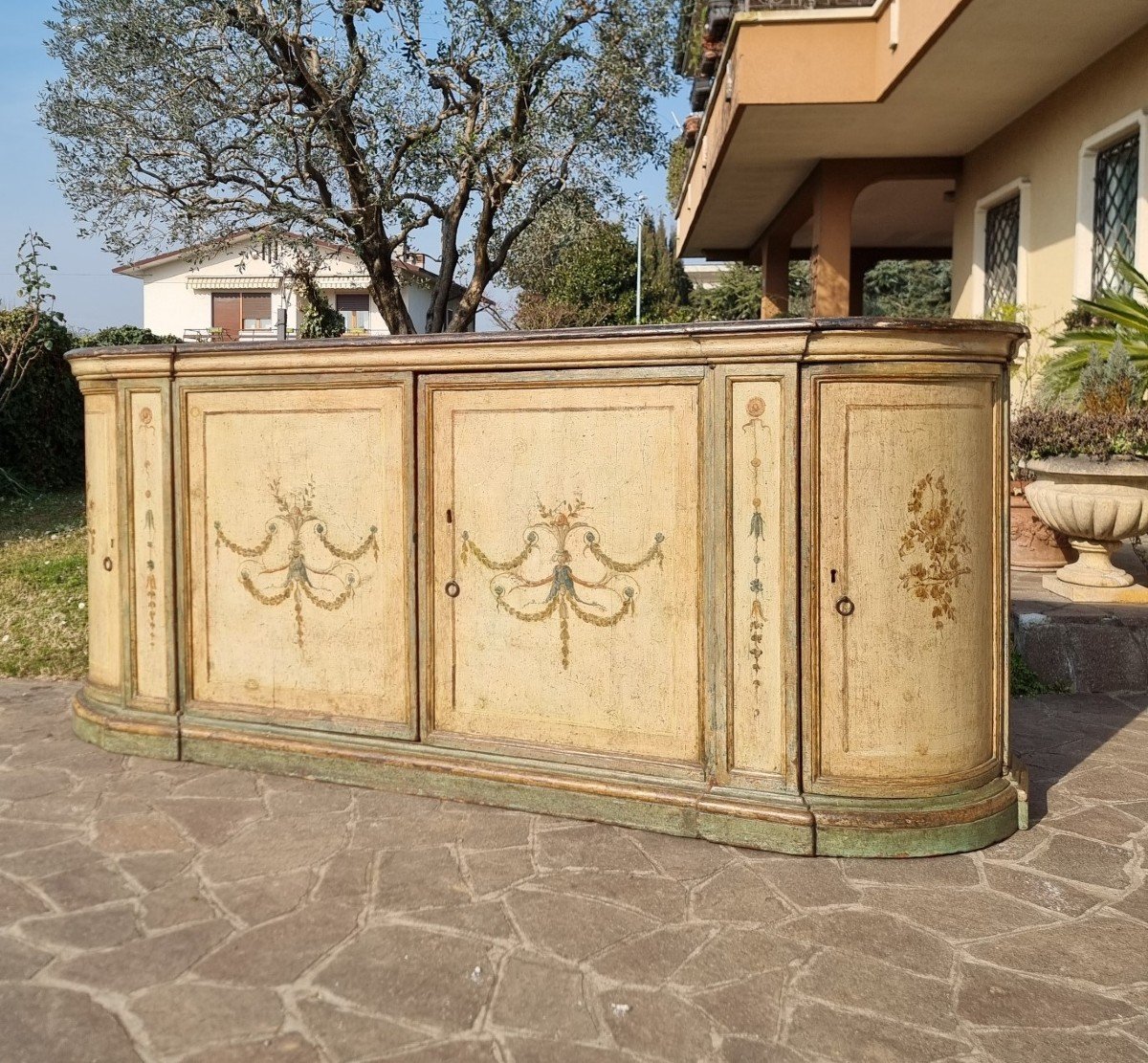 Credenza laccata veronese di primo 700 originale non replica! Alta qualità