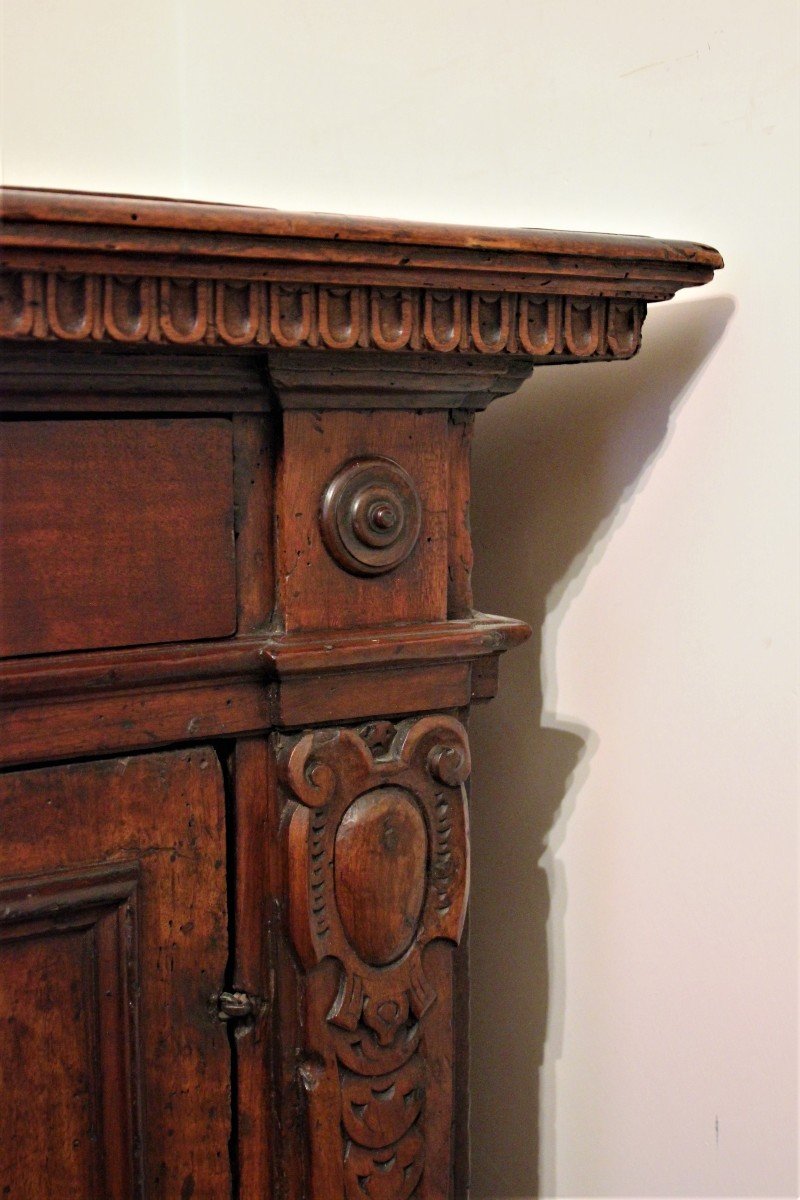 Credenza in noce scolpito, tardo rinascimento toscano fine XVI sec.-photo-4