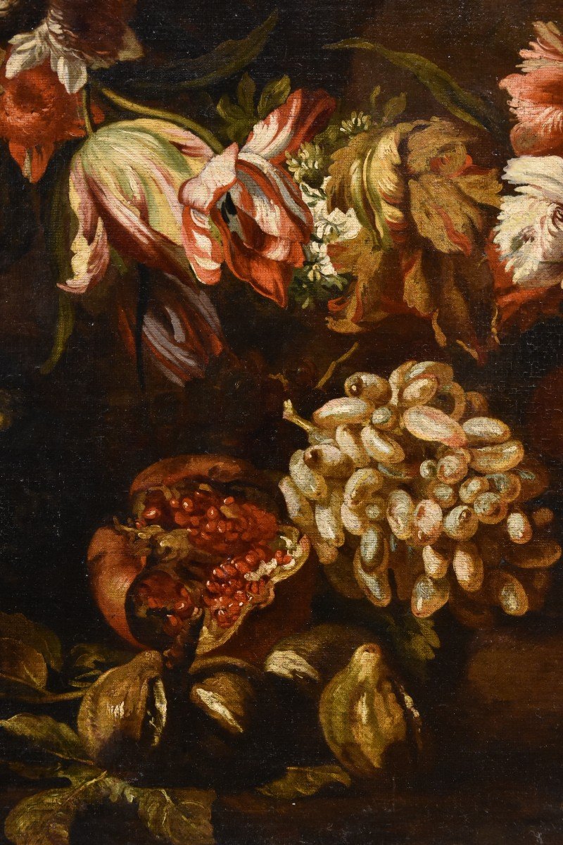 Aniello Ascione (Napoli, notizie dal 1680 al 1708), Natura morta con festone di fiori e frutta-photo-2