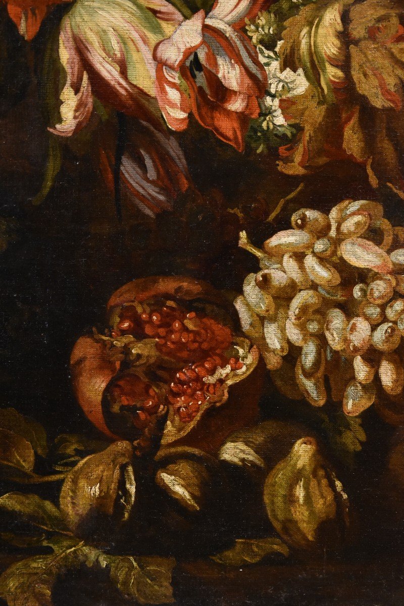 Aniello Ascione (Napoli, notizie dal 1680 al 1708), Natura morta con festone di fiori e frutta-photo-4