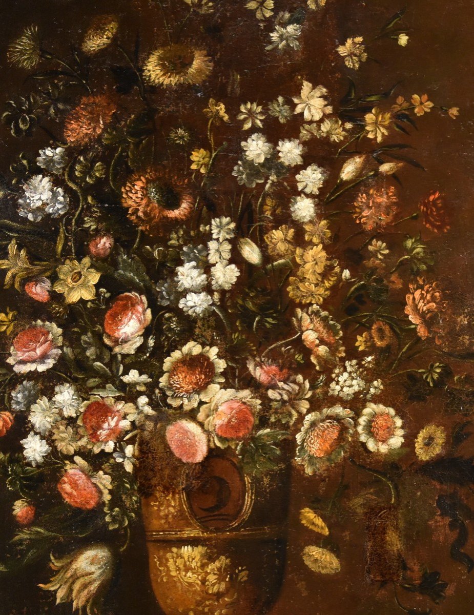 Andrea Scacciati (Firenze 1642 – 1710) Composizione di fiori entro vaso sbalzato (2 di 3)-photo-3