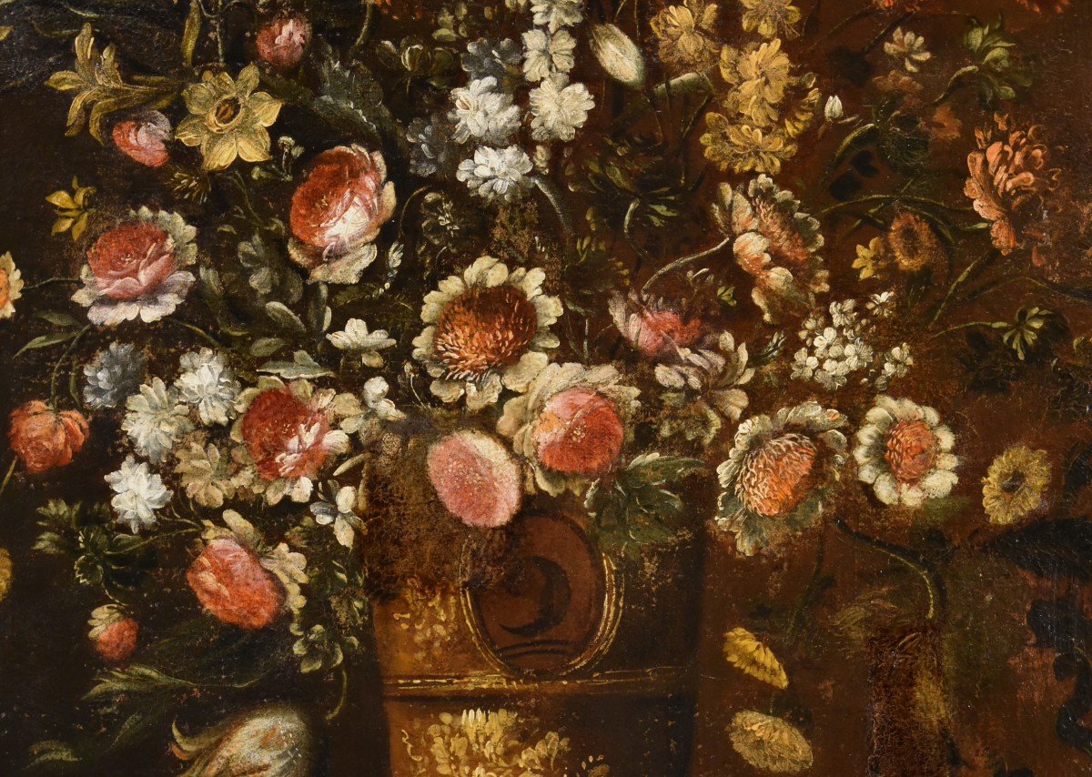 Andrea Scacciati (Firenze 1642 – 1710) Composizione di fiori entro vaso sbalzato (2 di 3)-photo-3