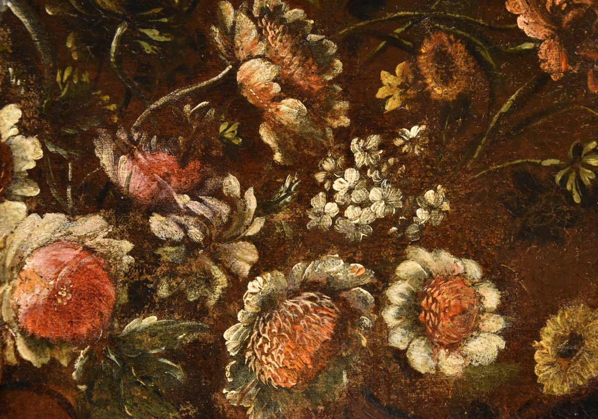 Andrea Scacciati (Firenze 1642 – 1710) Composizione di fiori entro vaso sbalzato (2 di 3)-photo-6