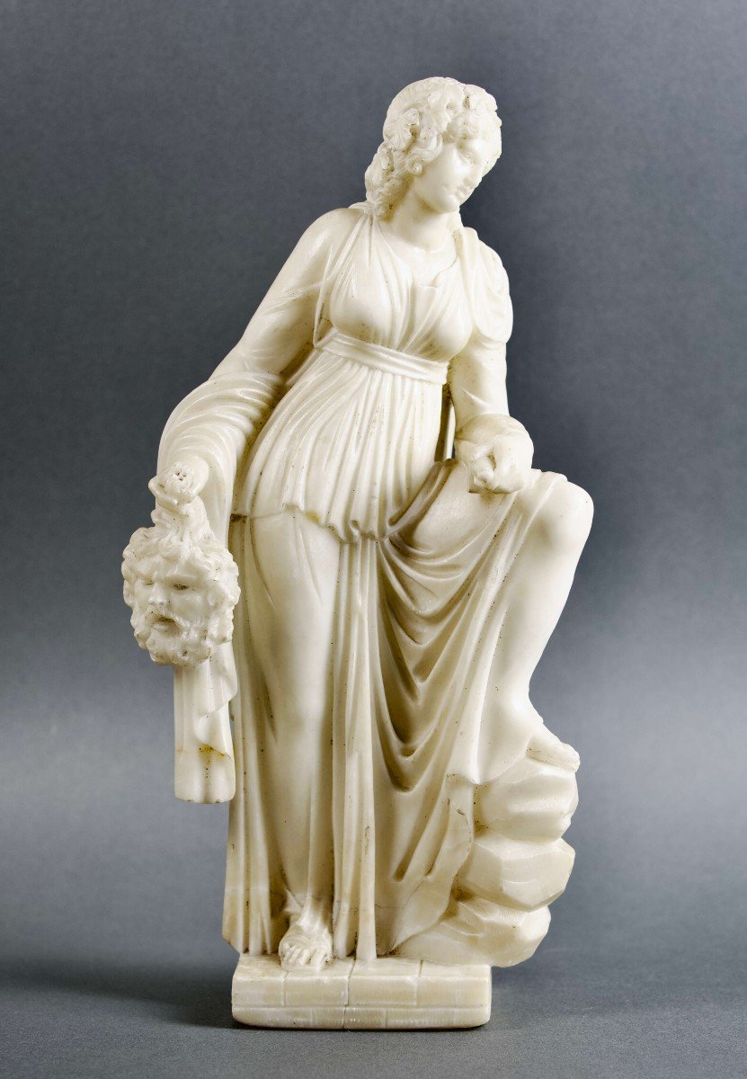 Scultura Neoclassica Italiana del XIX secolo in Alabastro Musa Melpomene