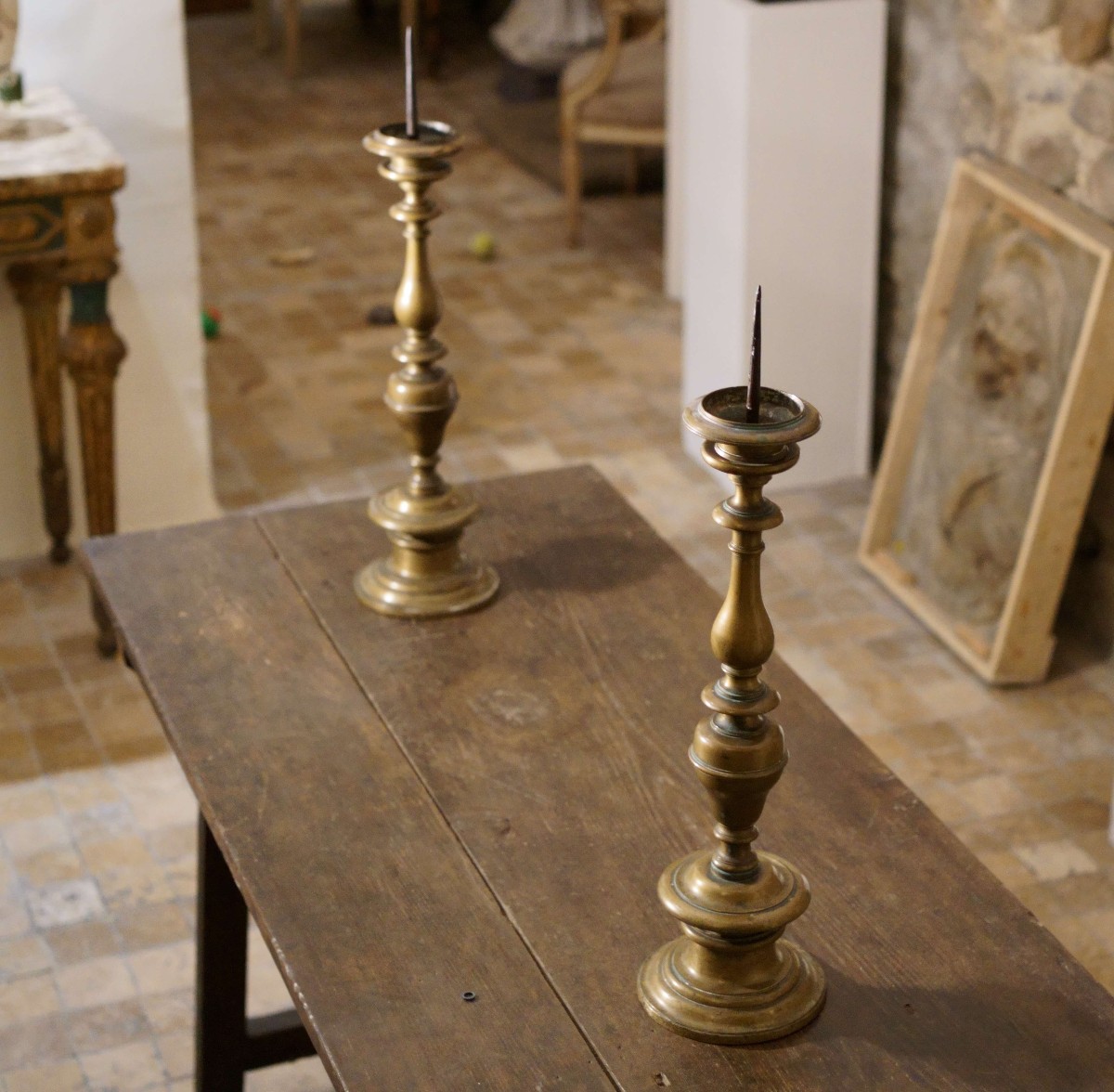 Grandi Candelabri a Rocchetto Punzonati datati 1644  Bronzo Toscana XVII