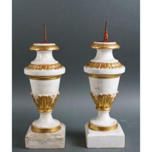 Coppia di Candelabri Portacero da Altare Legno Laccato e Dorato XVIII secolo