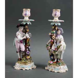 Coppia di Candelieri in Porcellana nello stile di Meissen XIX secolo