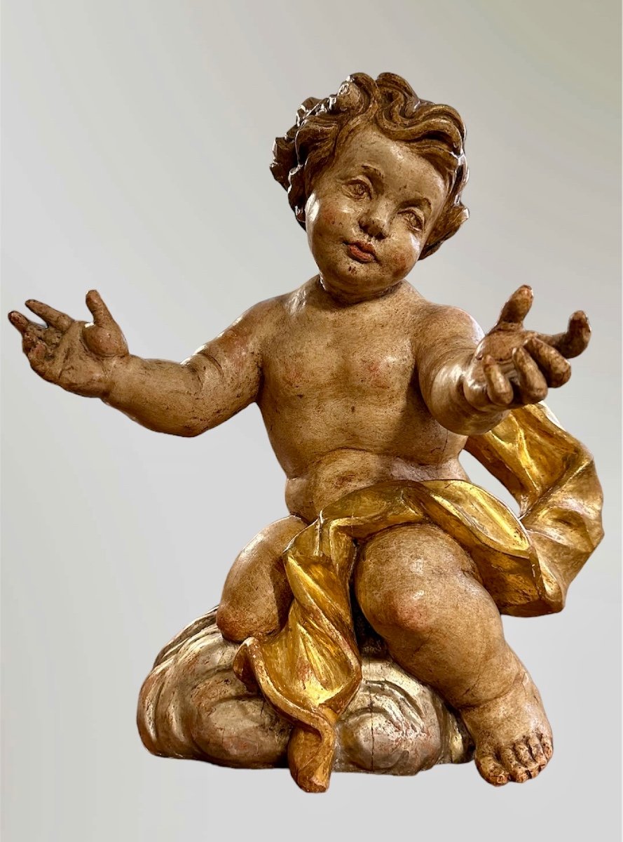 Coppia di angeli in legno intagliato e policromo. XVIII secolo. -photo-3