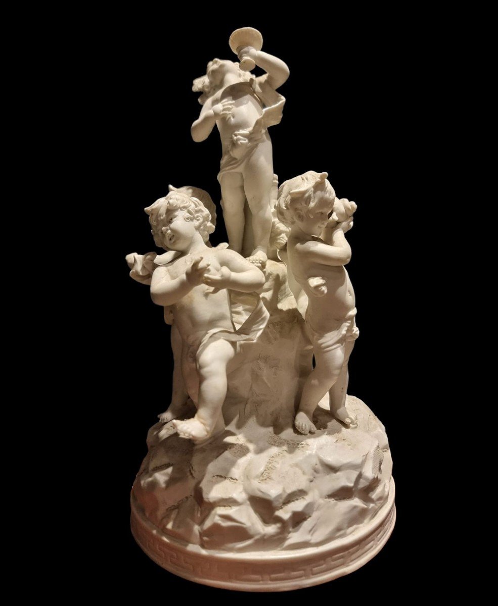 Bella statua raffigurante "Putti"