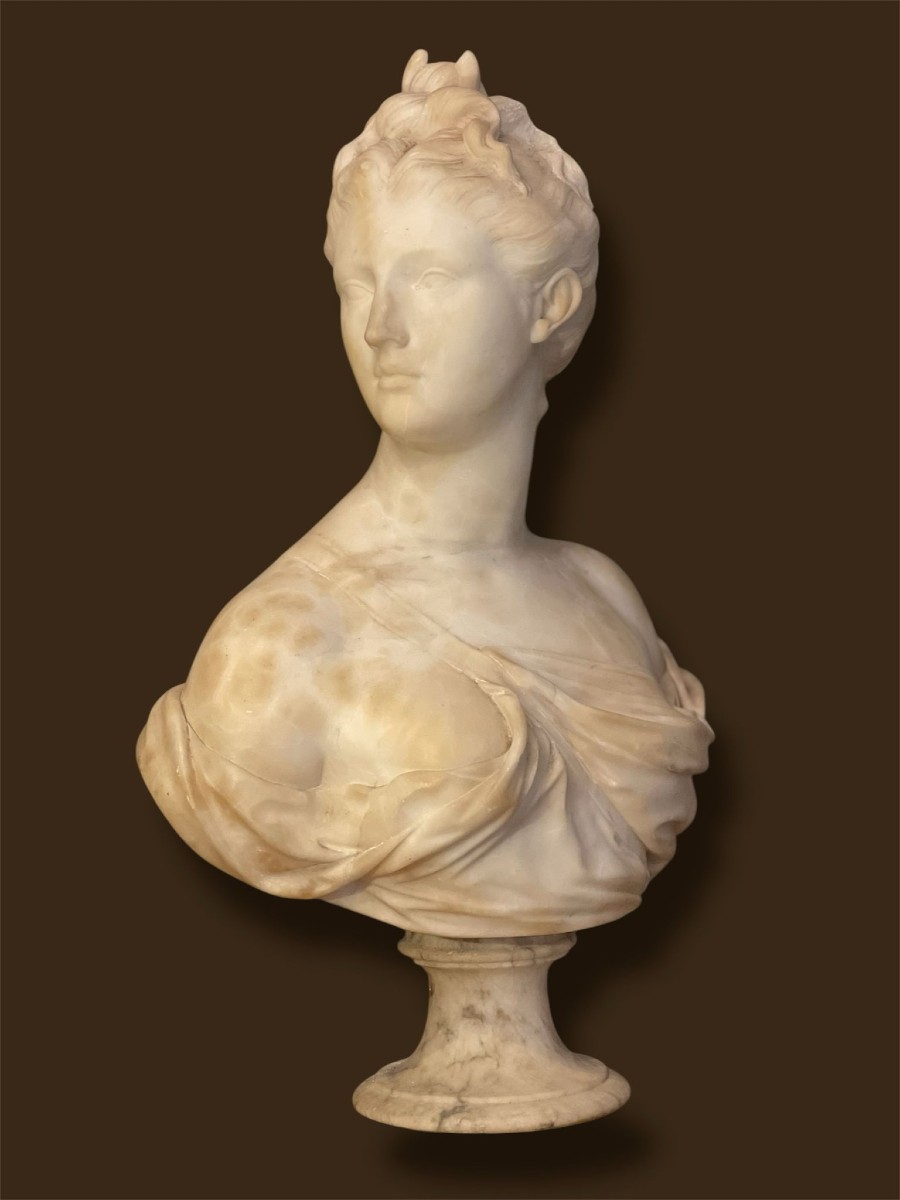 Busto raffigurante Diana