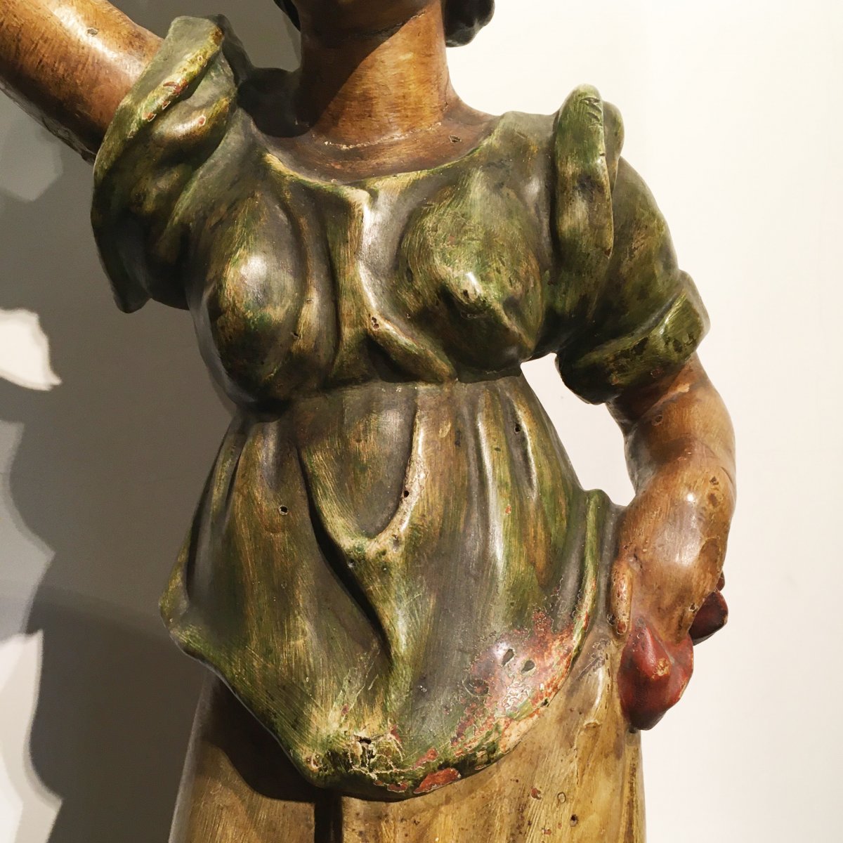 18th Century Italian Sculture In Polychrome Wood Depicting A Female Figure-photo-5