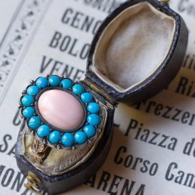 Bague Ancienne En Or 18 Carats Avec Corail Rose Et Turquoise, Début Des Années 1900