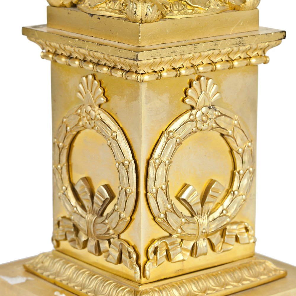 Coppia di Candelabri in bronzo dorato-photo-6