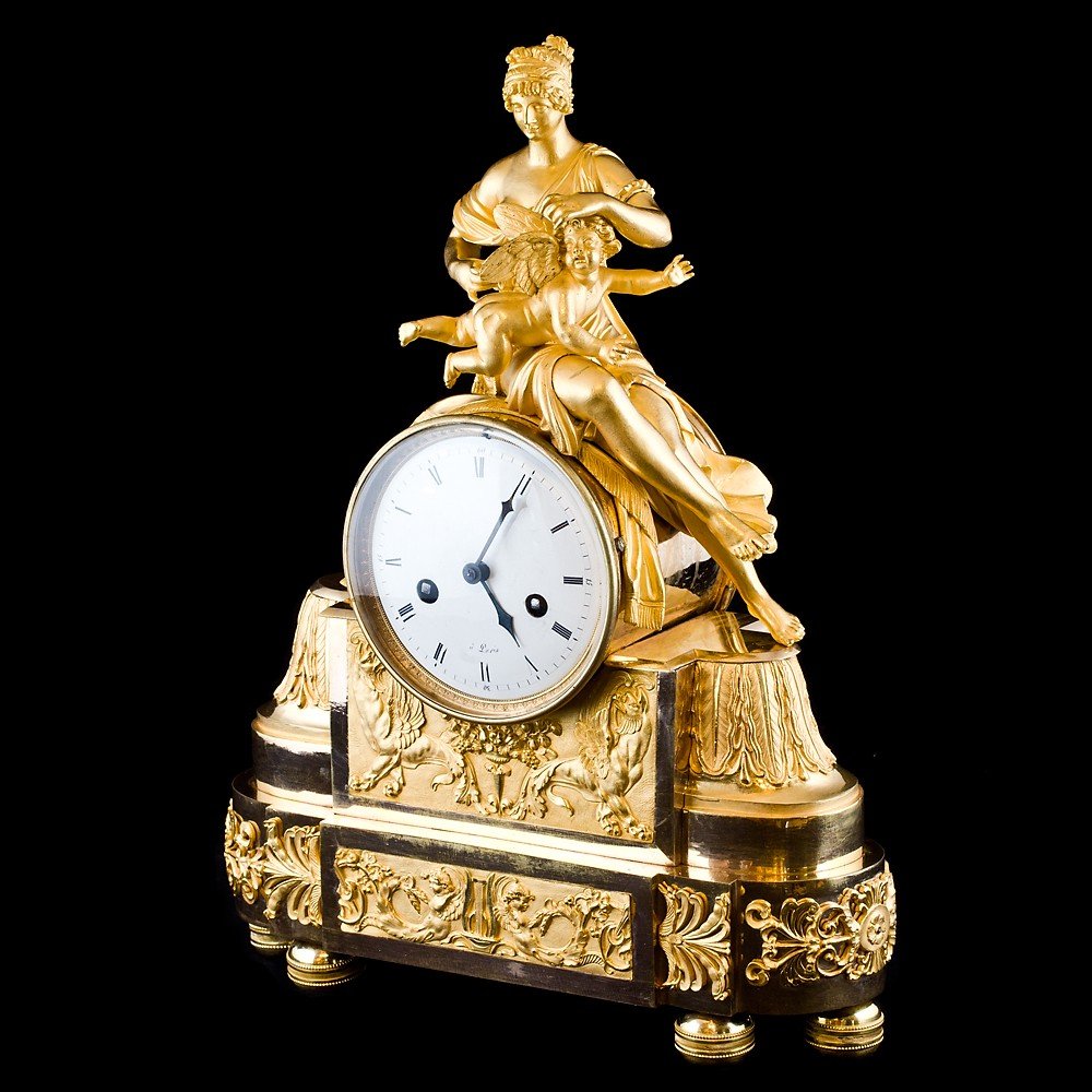 Orologio “Venere con il suo bambino Amour”-photo-2