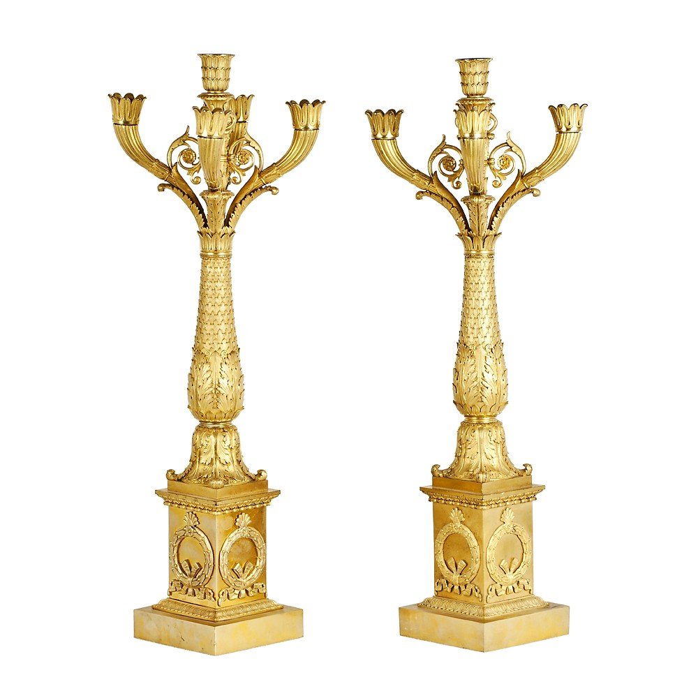 Coppia di Candelabri in bronzo dorato