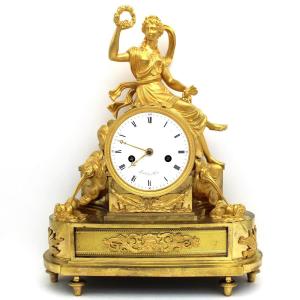 Antico orologio a pendolo Direttorio in bronzo dorato - 18°secolo firmato