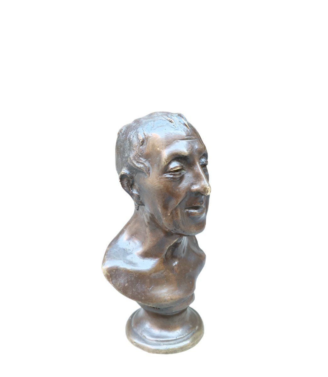 Piccolo busto in bronzo,firmato V.Gemito. Napoli,inizio XX secolo.