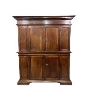 Credenza a 4 sportelli in noce , Emilia