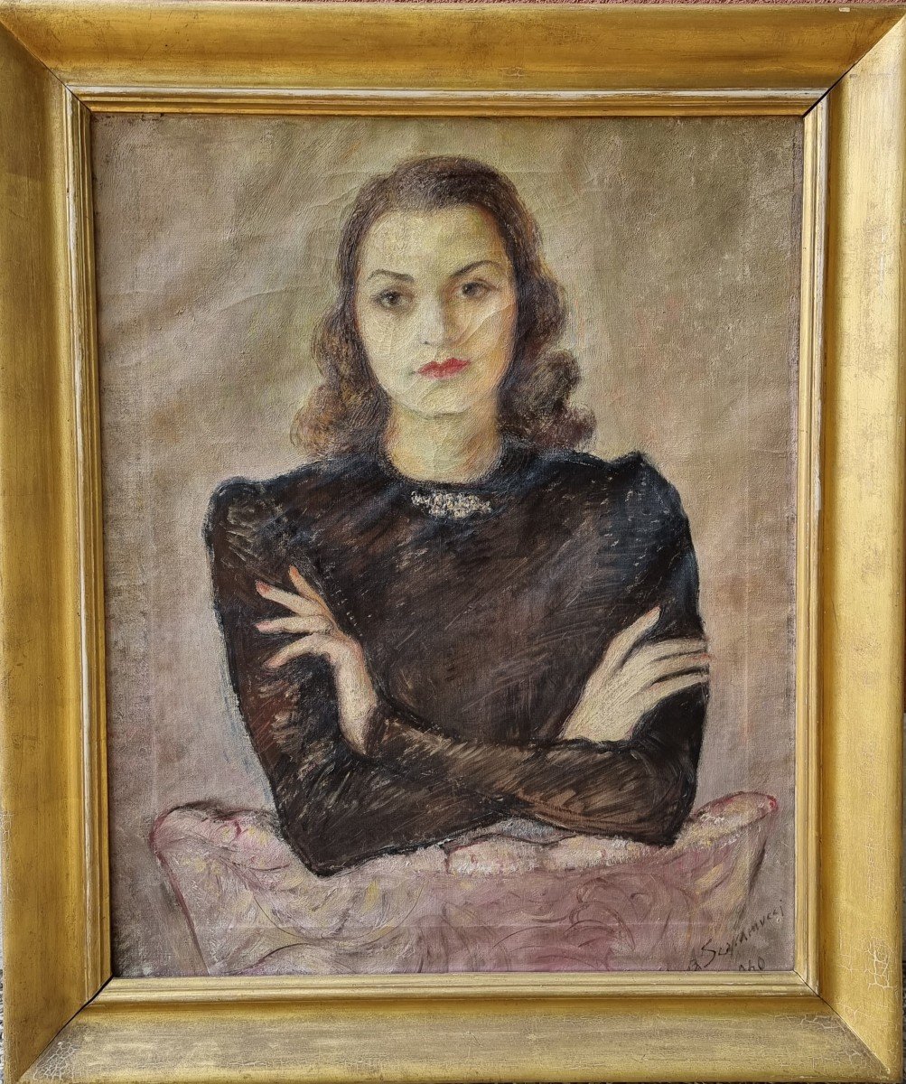 Ritratto di giovane donna firmato Scaramucci 1940