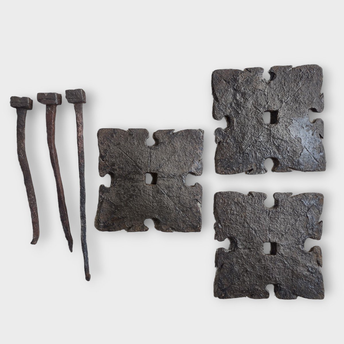 3 Grandi chiodi in ferro forgiato XVII secolo-photo-4