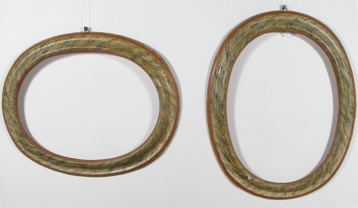 Proantic: Coppia di cornici ovali marmorizzate, Veneto, Luigi XIV°