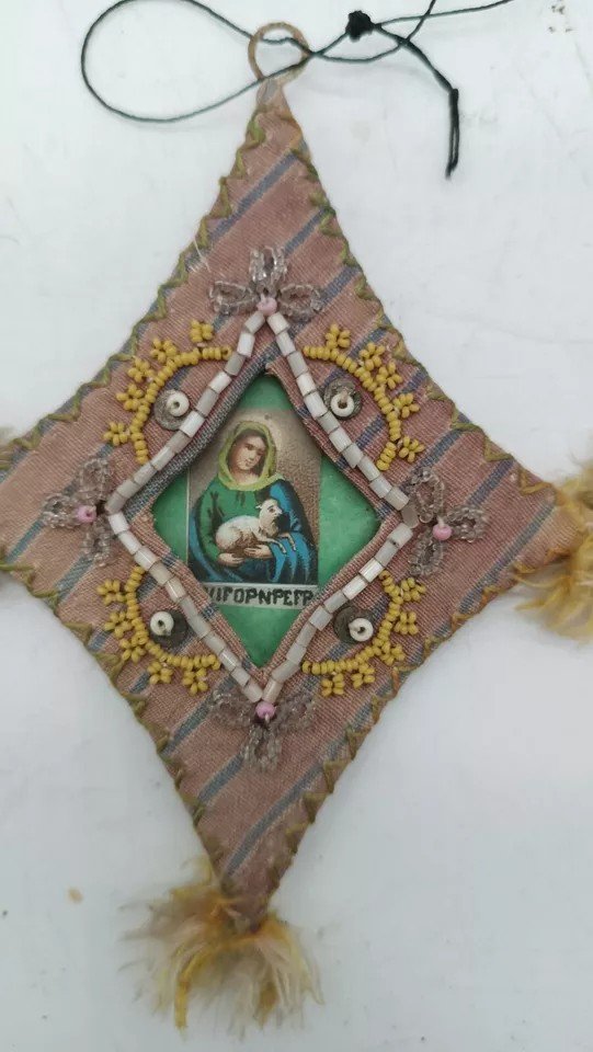 Antico Scapolare ex voto in tessuto ricamato Madonna XIX SECOLO-photo-2