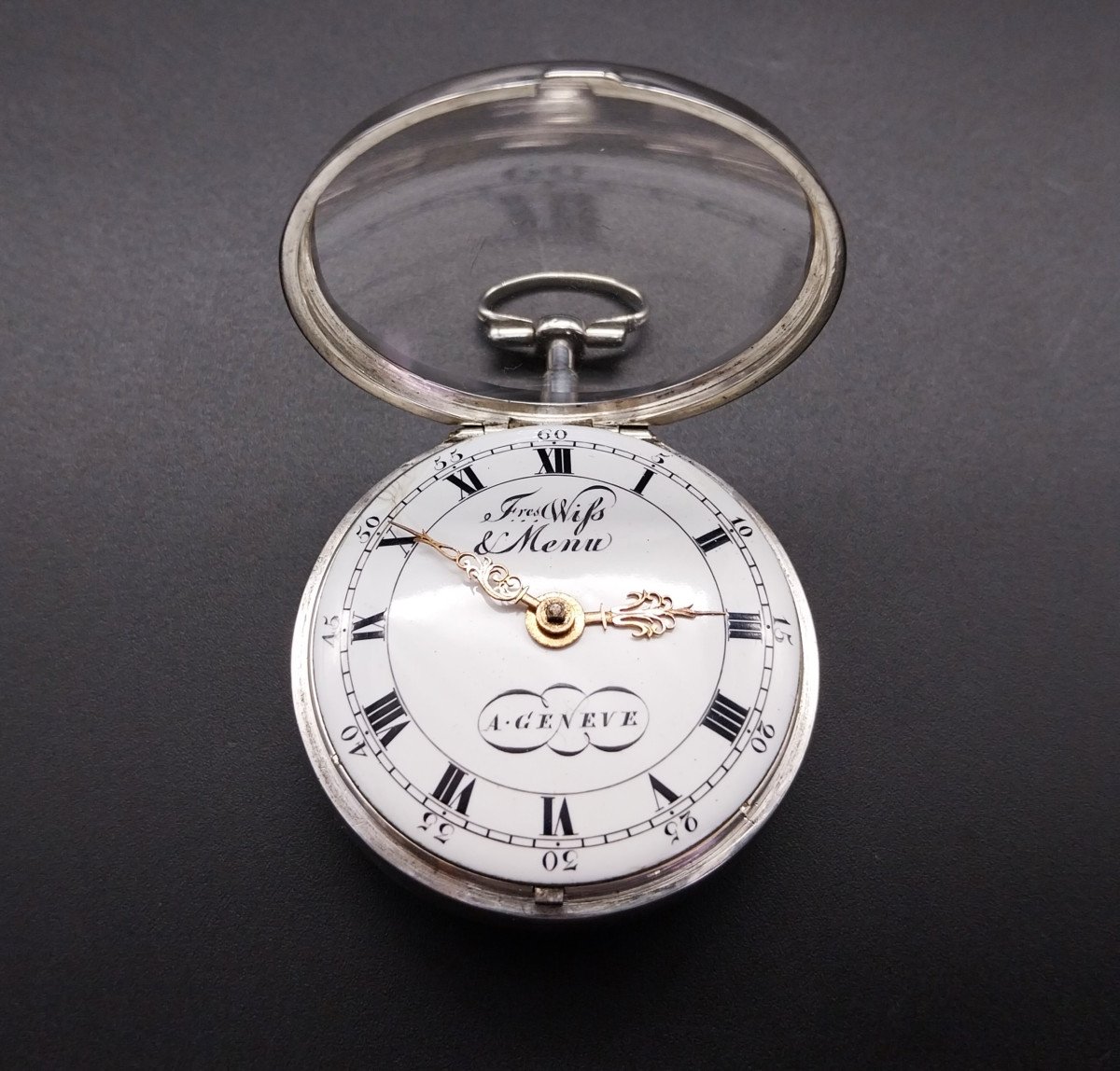 Orologio da tasca con scappamento a verga, firmato "Freres Wiss et Menu a Geneve", fine 700-photo-3