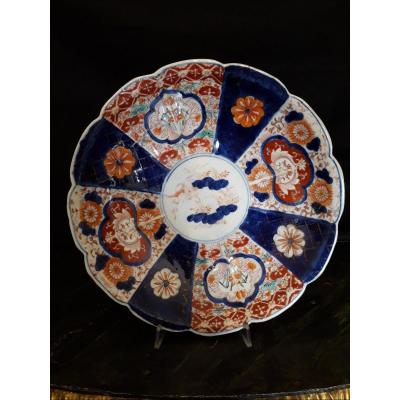 Piatto Imari del 1800