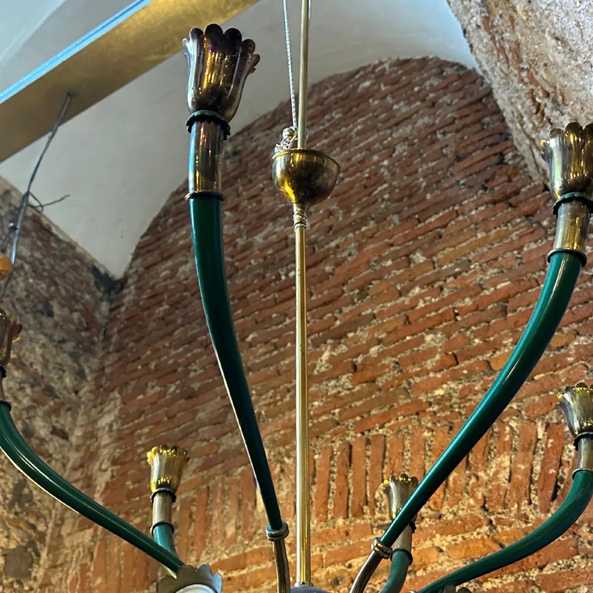 Lampadario italiano moderno in metallo verde e ottone degli anni '60-photo-4