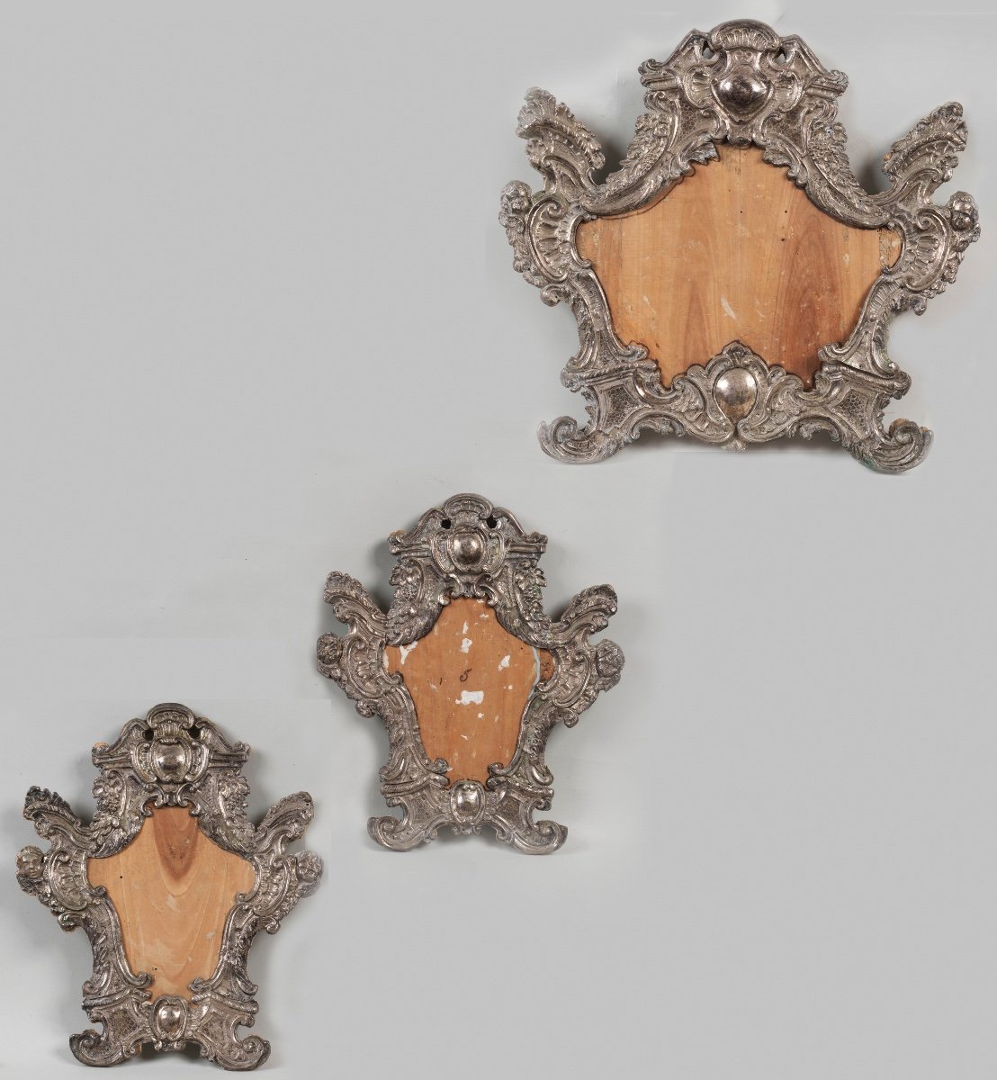 Set di tre Cartaglorie in metallo argentato, Roma 1783