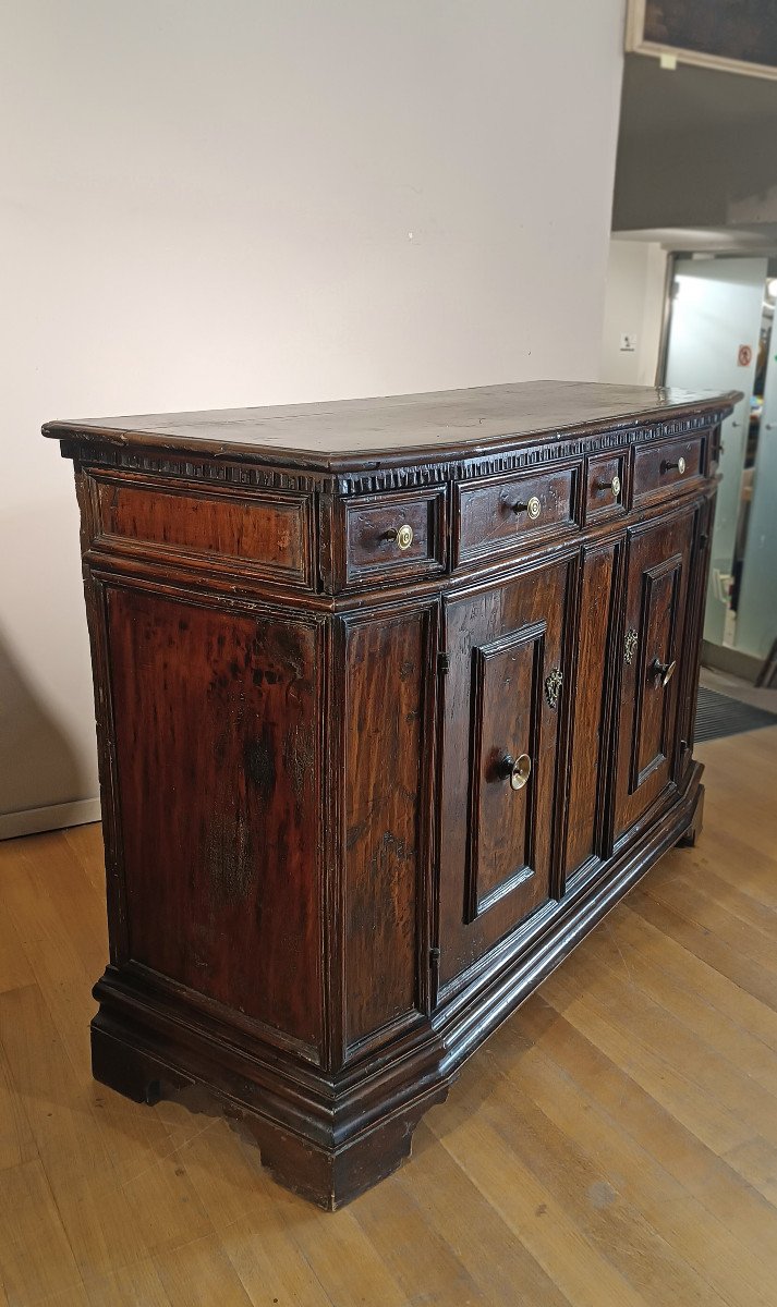 CREDENZA TOSCANA IN NOCE FINE XVI-INIZI XVII SECOLO-photo-3