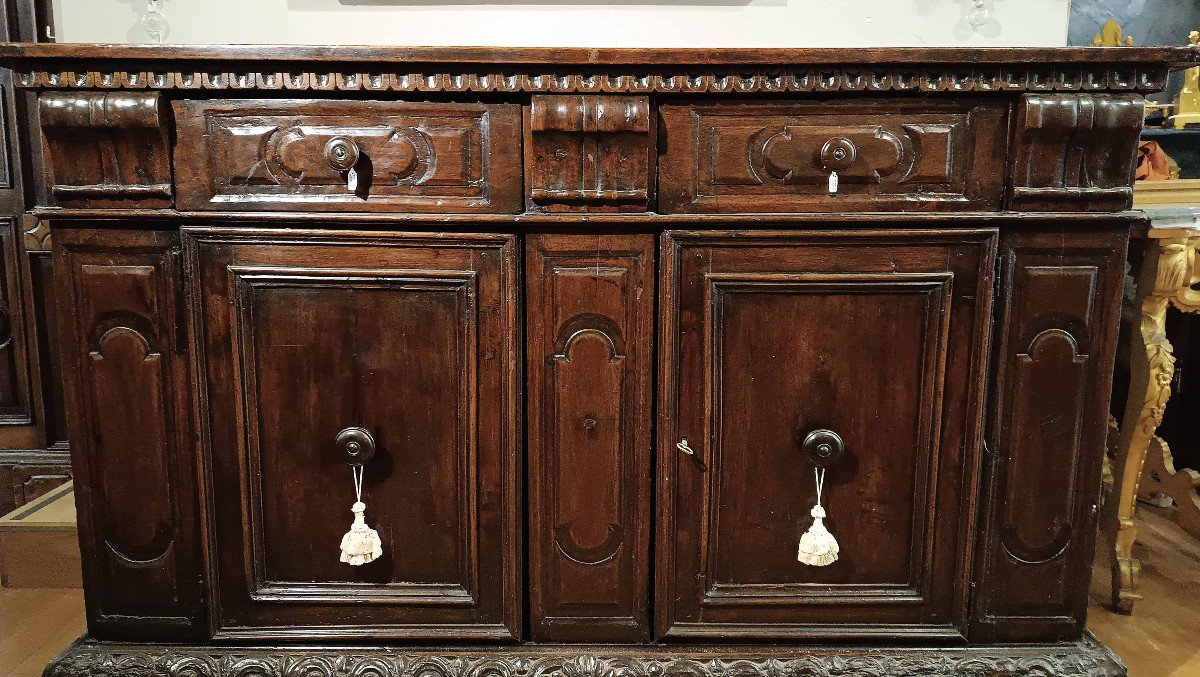 CREDENZA IN NOCE LOMBARDA XVII SECOLO -photo-3