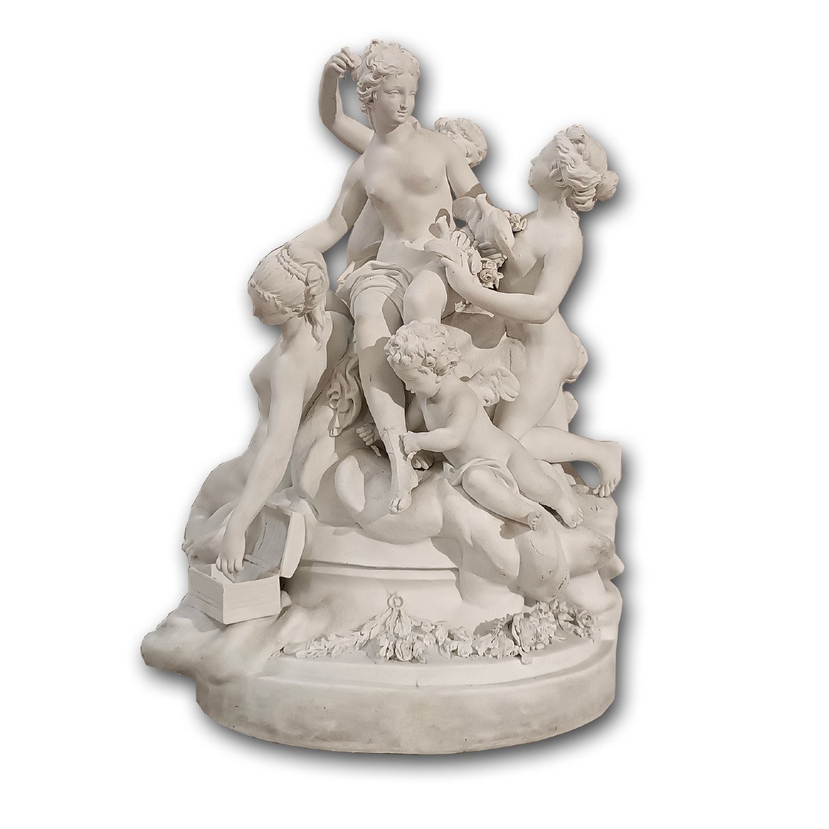 GRUPPO SCULTOREO IN BISCUIT “TOILETTE DI VENERE” META’ DEL XIX SECOLO 