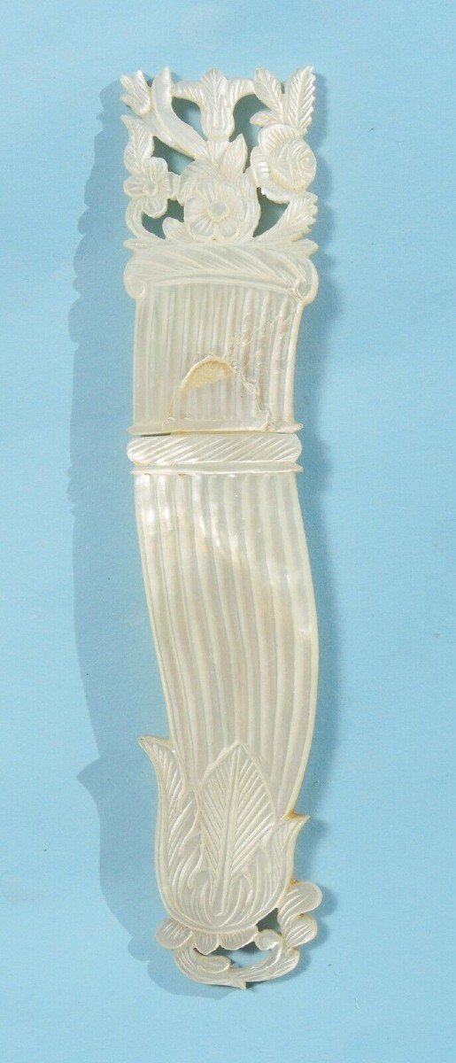 Proantic: Needle Case In Mother-of-pearl Palais Royal 19th Century Sew