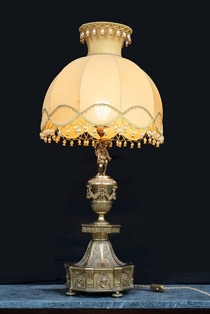 Lampada antica in ottone stile Napoleone III Francese appartenente agli inizi del XX secolo.-photo-2