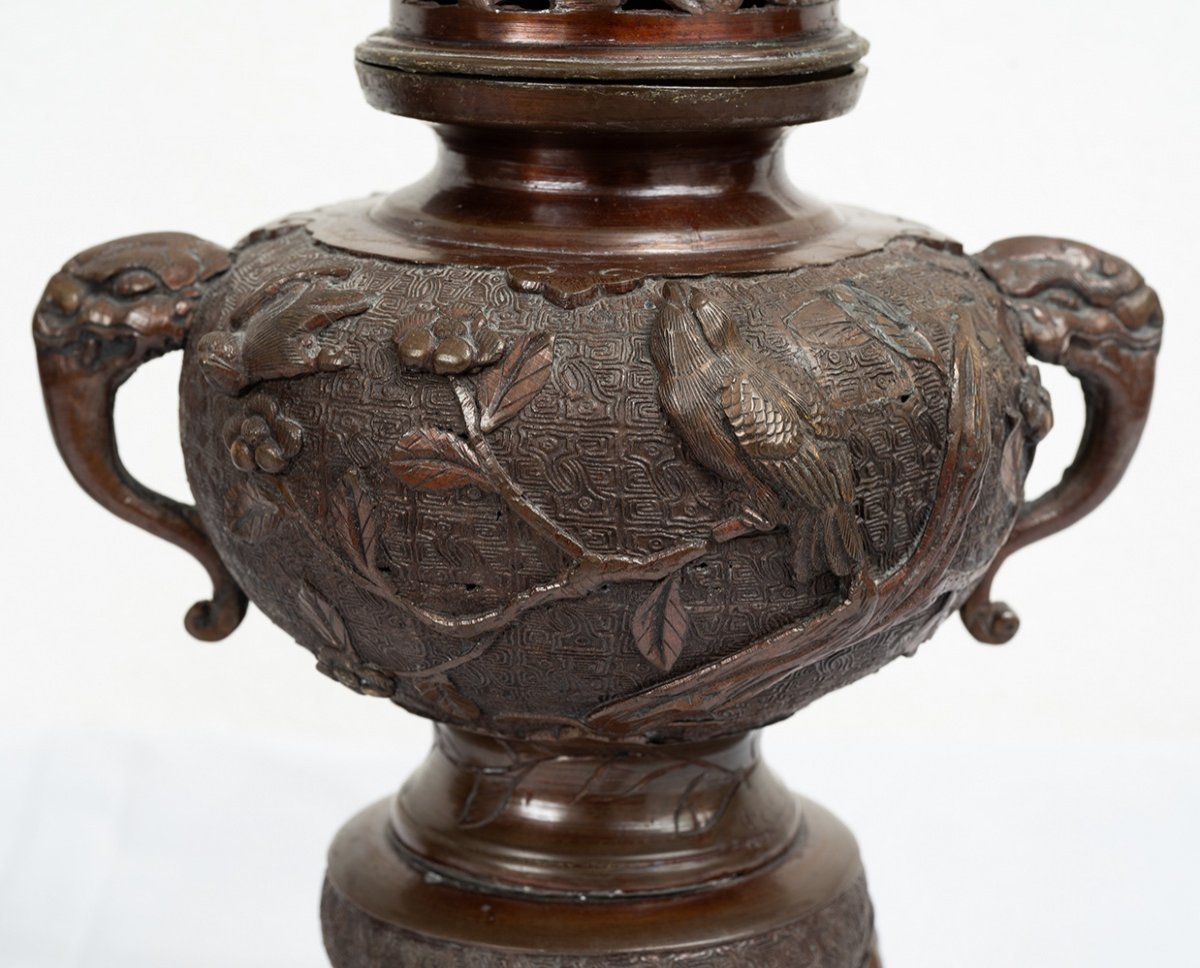 Coppia di bruciaprofumi antichi in bronzo patinato. Giappone XIX secolo.-photo-3