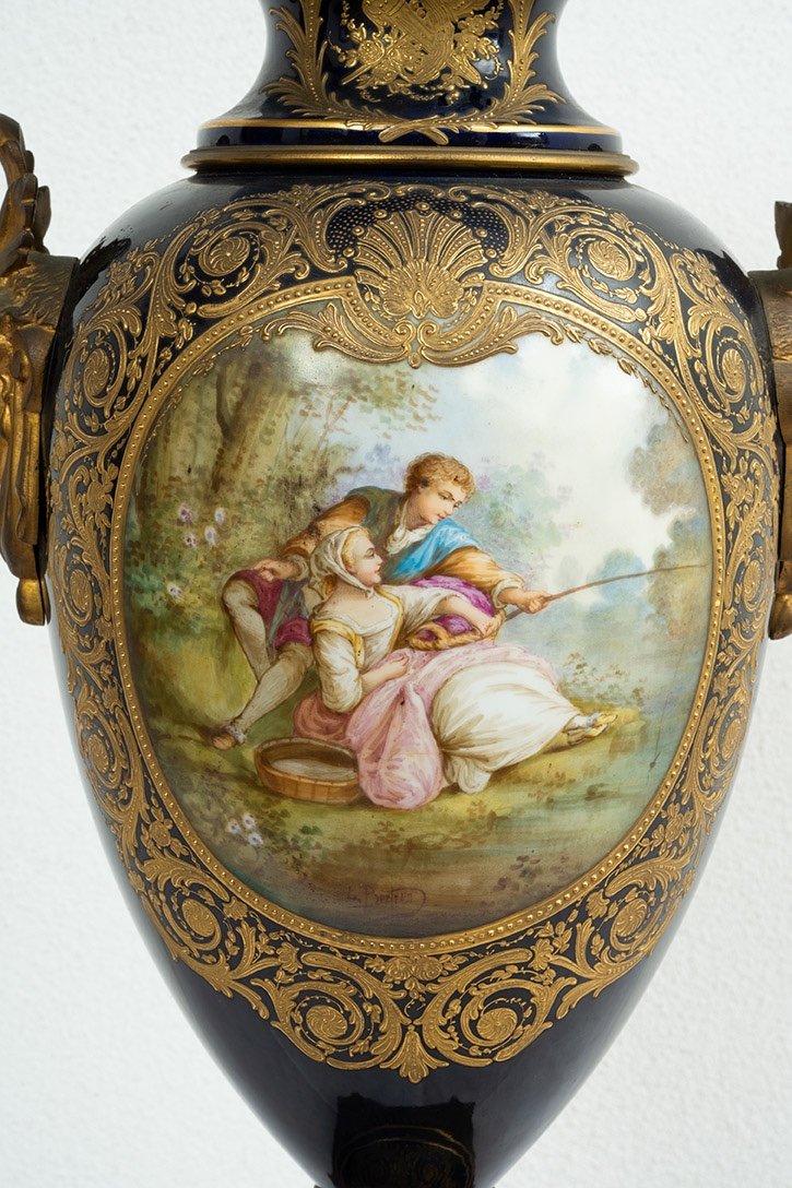 Vaso antico Napoleone III Francese in porcellana di Sevres 19secolo.-photo-2