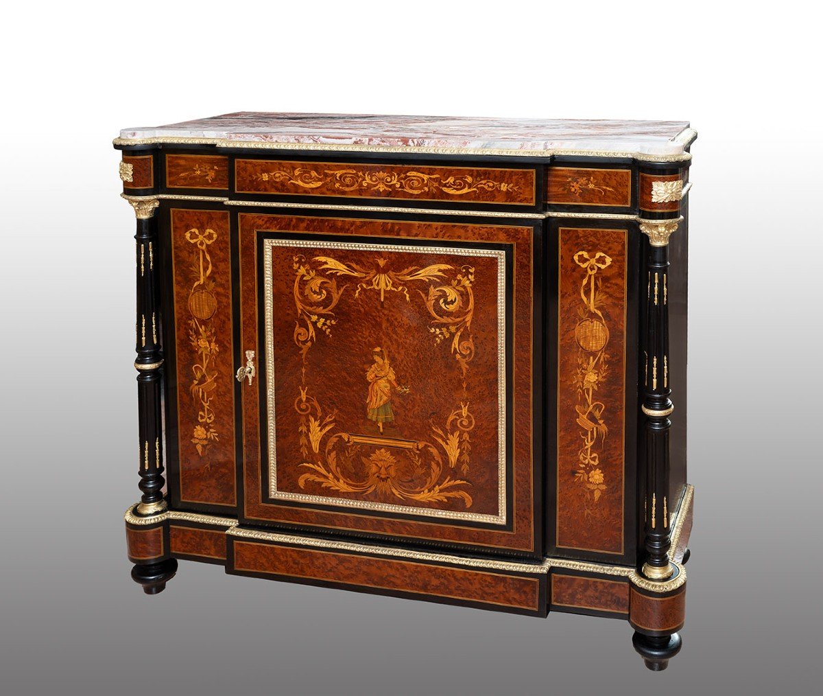  Credenza Napoleone III Francese della seconda metà dell'800 