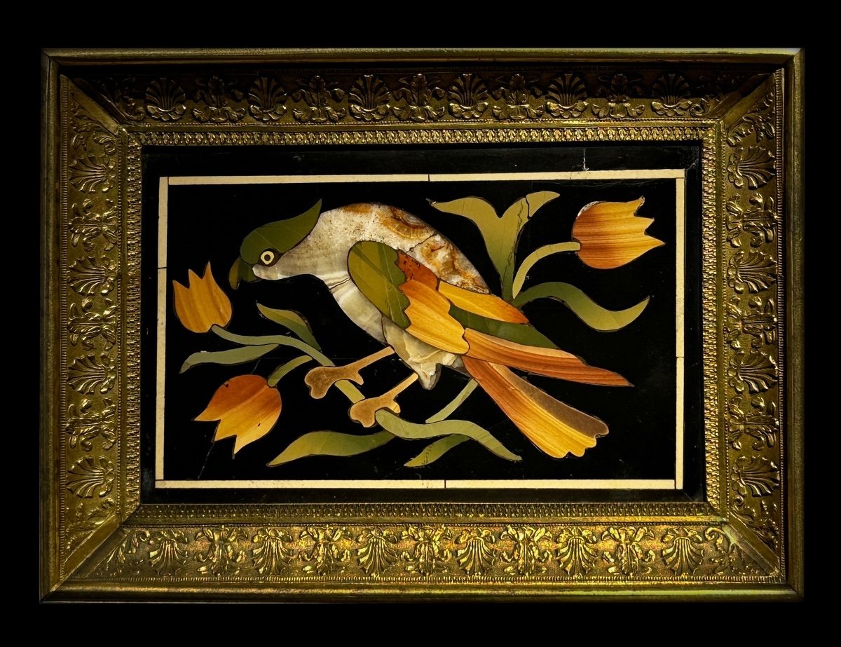 COPPIA PLACCHE FIORENTINE IN PIETRA DURA CON UCCELLI IN CORNICE IN BRONZO DORATO, XVIII secolo-photo-2