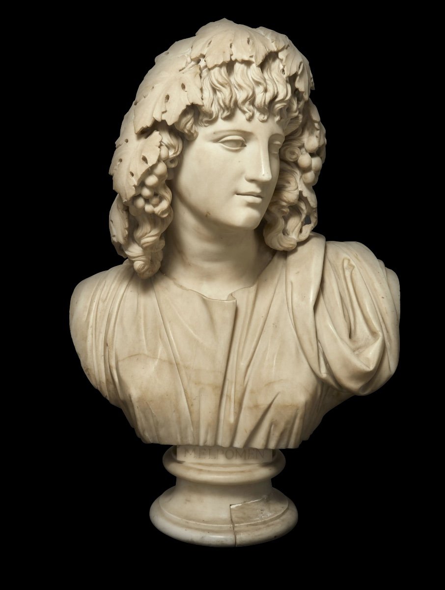 BUSTO IN MARMO ITALIANO DI MELPOMENE, MUSA DELLA TRAGEDIA