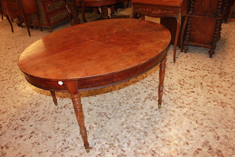 Tavolo ovale allungabile francese di metà 1800, stile Luigi Filippo, in legno di mogano-photo-2