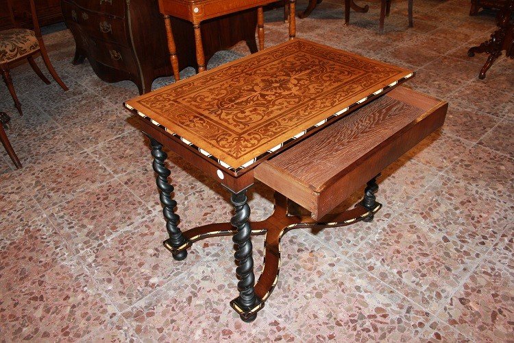 Tavolino francese di metà 1800 di gusto olandese in legno di palissandro-photo-2