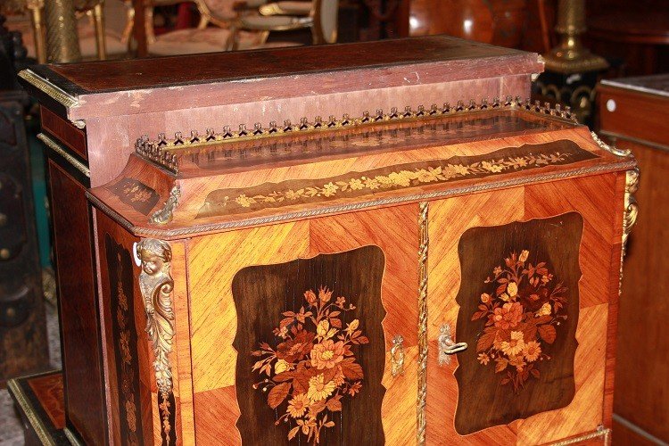 Cabinet credenzino francese della prima metà de 1800, stile Luigi XV, in legno di bois de rose -photo-2