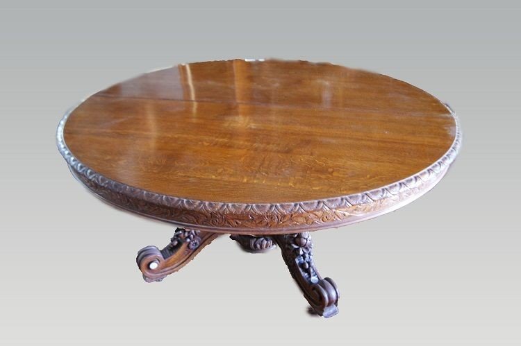 <p>Tavolo ovale allungabile, Francese della seconda metà del 1800, stile Luigi Filippo in legno