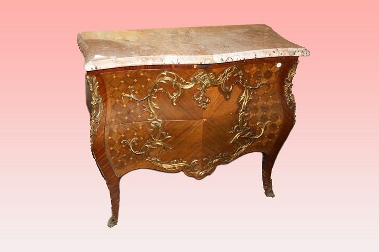 Ricco comò Nord Europa di metà 1800 di gusto francese stile Luigi XV in legno di bois de rose-photo-3