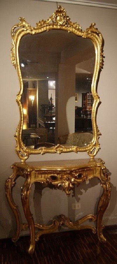 Salotto francese di metà 1800 stile Luigi XV, in legno foglia oro