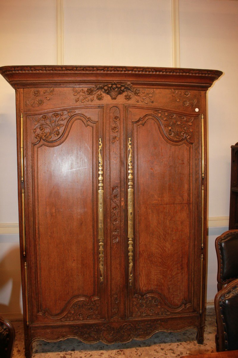 Armadio Provenzale in Legno di Rovere XVIII secolo